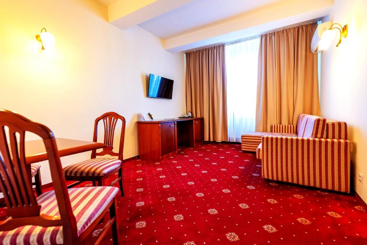 Hotel Minerva Bucureşti Exterior foto
