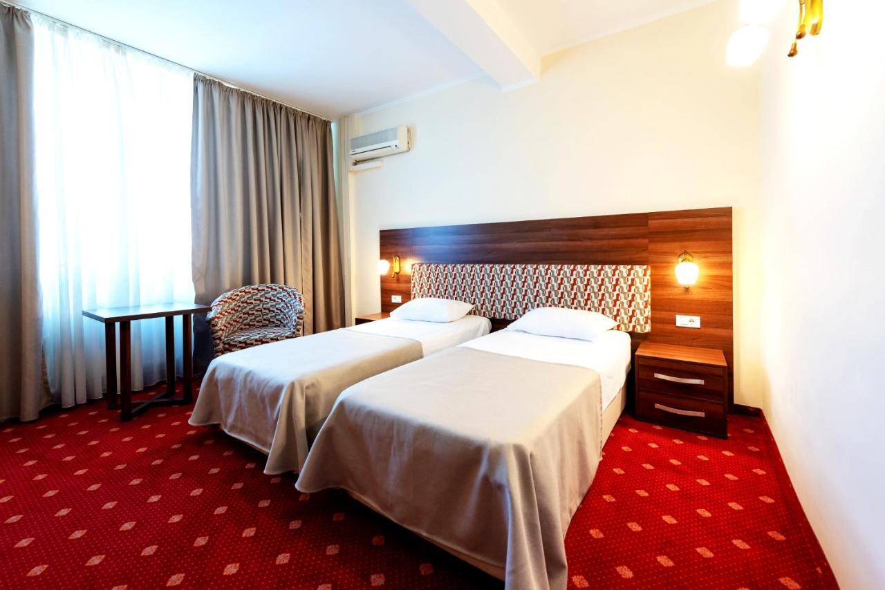 Hotel Minerva Bucureşti Exterior foto